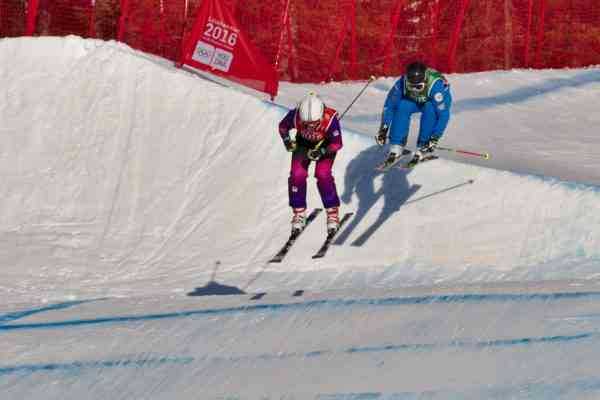 Ski cross track