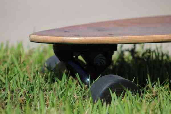 Skateboard wheels