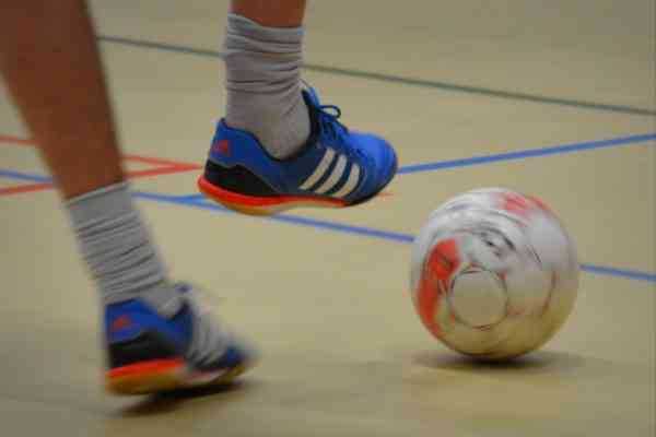 Kick-in in futsal